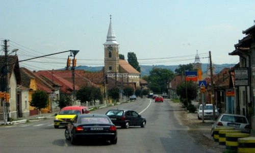 Zdjęcie RUMUNIA / Transylwania /  okolice Alba Julia / miasta i wsie Rumunii