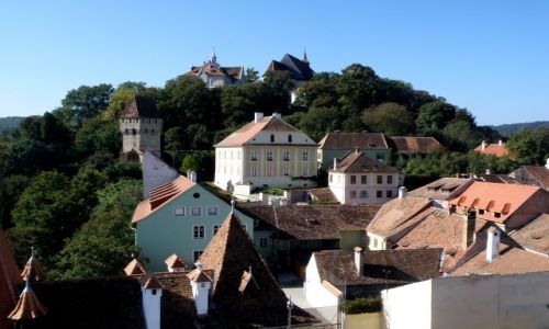 Zdjęcie RUMUNIA / TRANSYLWANIA / Sighisoara / Nad dachami.