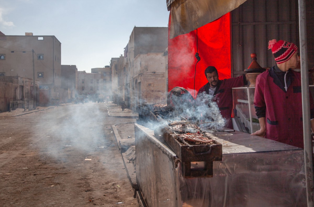 Zdjęcia: Boujdour, Al-Ujun-As-Sakija al-Hamra, Grillowane rybki, SAHARA ZACHODNIA Zdjęcia: Boujdour, Al-Ujun-As-Sakija al-Hamra, Grillowane rybki, SAHARA ZACHODNIA