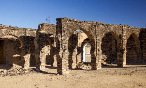 Zdjecie SAHARA ZACHODNIA / Saguia el Hamra; / fort / uki fortu Asmara
