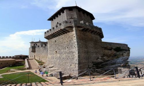 Zdjęcie SAN MARINO / Mount Titano / Zamek La Rocca o Guaita / Pierwsza Wieża