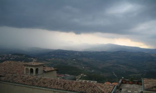 Zdjecie SAN MARINO / brak / Plazzo del Govermo / Widok z Monete Titano