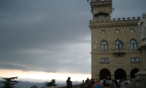 Zdjecie SAN MARINO / brak / Plazzo del Govermo / ratusz