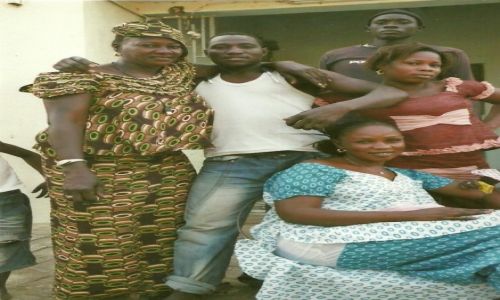 Zdjecie SENEGAL / rodk. Senegal / Kaolack / Zrb nam zdjcie