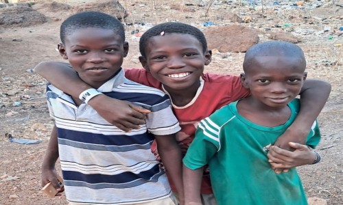 Zdjcie SENEGAL / Senegal poudniowo wschodni / Kedougou / Trzy obuziaki