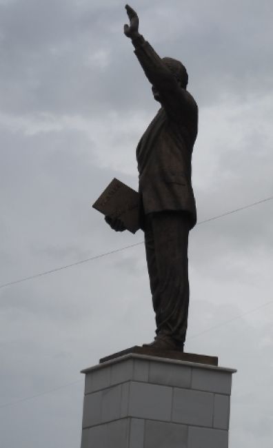 Zdjęcia: Prisztina, KOSOVO - pomnik Billa Clintona, SERBIA Zdjęcia: Prisztina, KOSOVO - pomnik Billa Clintona, SERBIA