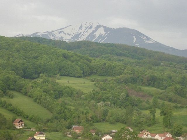 Zdjęcia: Okolice Urosevaca, Kosowo, Droga ze Skopje do Prisztiny, SERBIA Zdjęcia: Okolice Urosevaca, Kosowo, Droga ze Skopje do Prisztiny, SERBIA