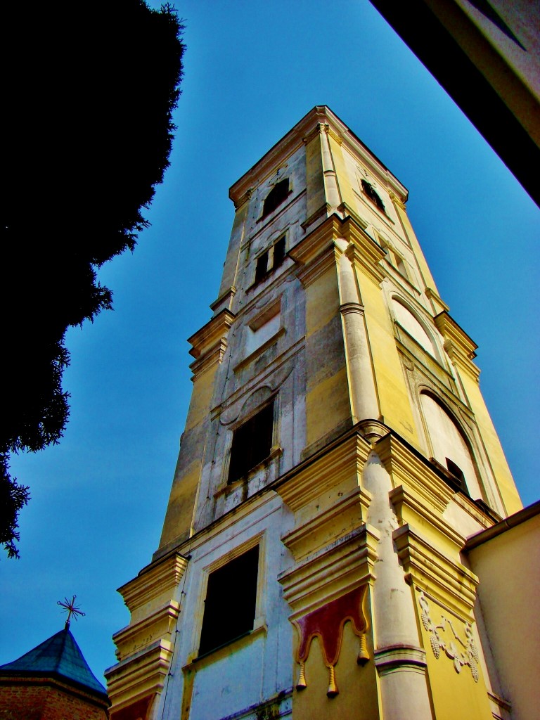 Zdjęcia: Velika Remeta, Fruska Gora, Dzwonnica klasztoru Velika Remeta, SERBIA Zdjęcia: Velika Remeta, Fruska Gora, Dzwonnica klasztoru Velika Remeta, SERBIA