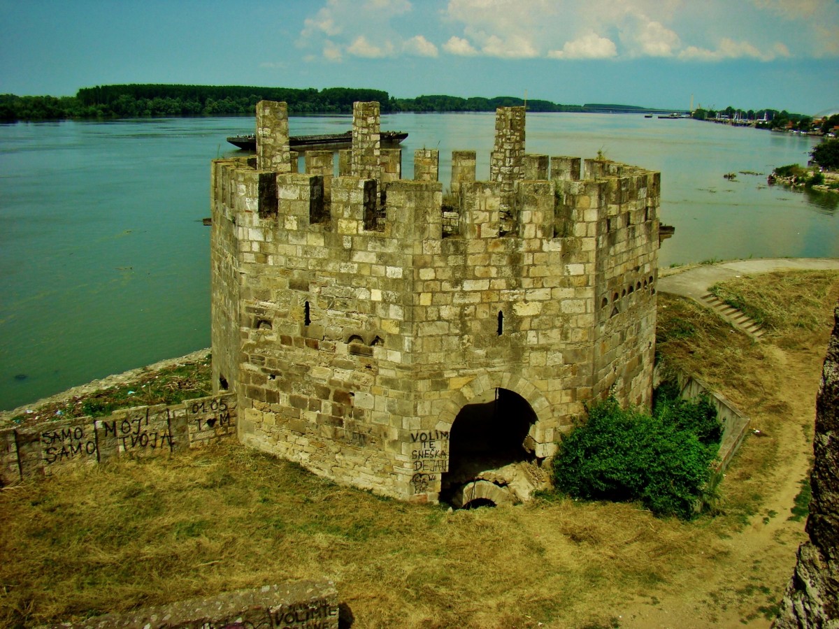 Zdjęcia: Smederevo, Smederevo-twierdza z XV wieku, SERBIA Zdjęcia: Smederevo, Smederevo-twierdza z XV wieku, SERBIA