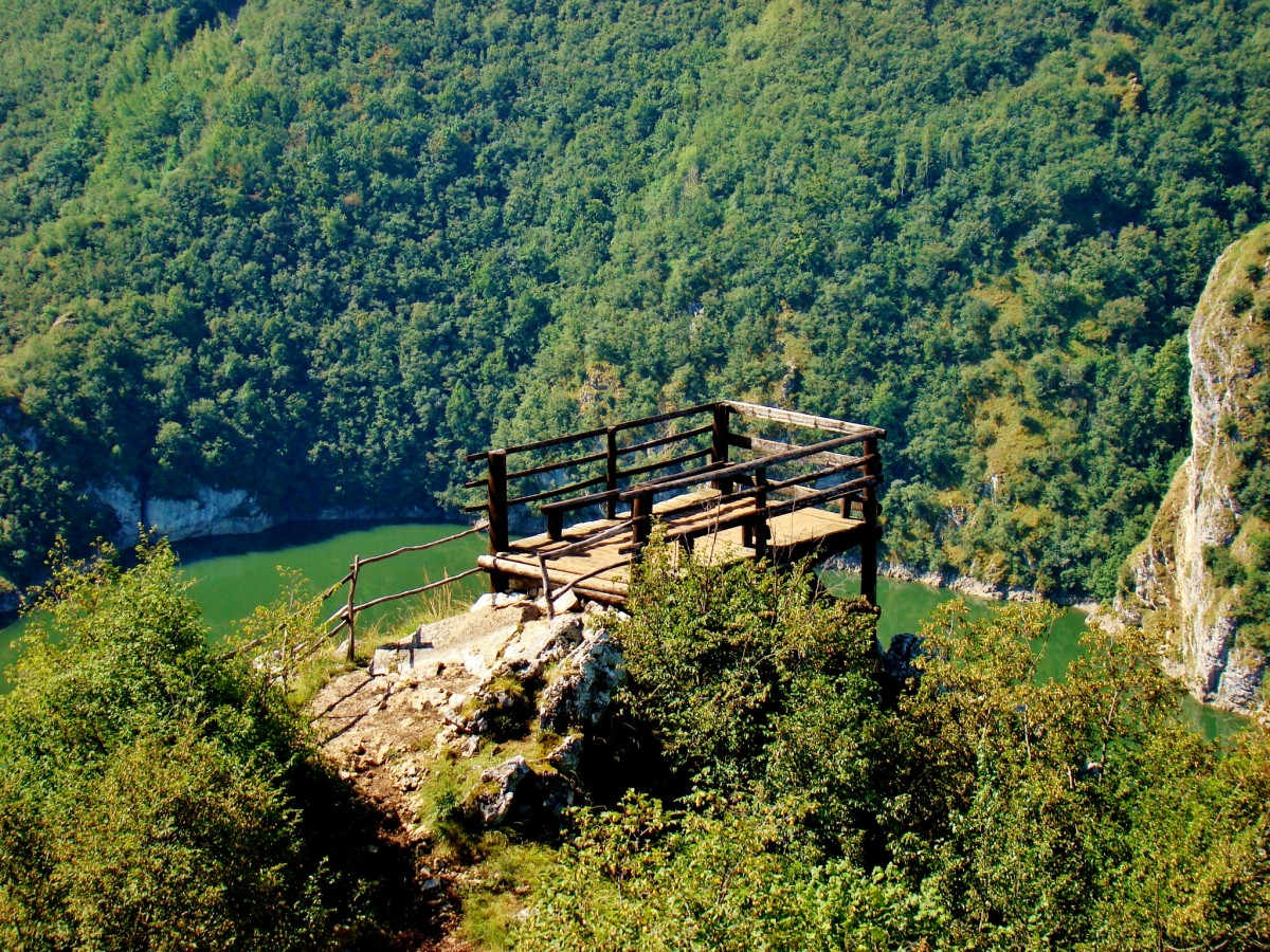 Zdjęcia: Sjenica, płd.-zach.Serbia, Kanion rzeki Uvac-punkt widokowy, SERBIA Zdjęcia: Sjenica, płd.-zach.Serbia, Kanion rzeki Uvac-punkt widokowy, SERBIA