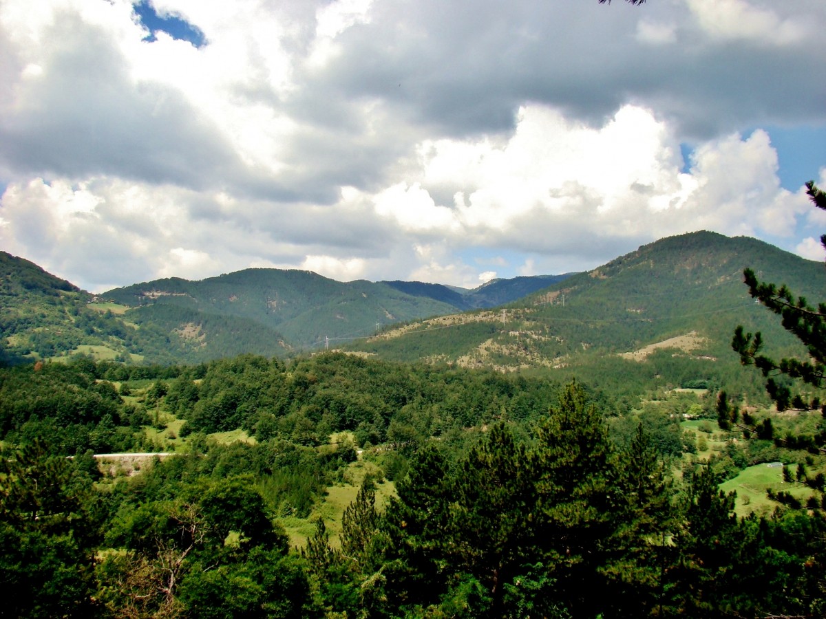 Zdjęcia: Mokra Gora, zach.Serbia, Sarganska Osmica-widok z kolejki, SERBIA Zdjęcia: Mokra Gora, zach.Serbia, Sarganska Osmica-widok z kolejki, SERBIA