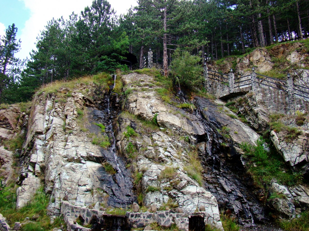 Zdjęcia: Mokra Gora, zach.Serbia, Sarganska Osmica-widok z kolejki, SERBIA Zdjęcia: Mokra Gora, zach.Serbia, Sarganska Osmica-widok z kolejki, SERBIA