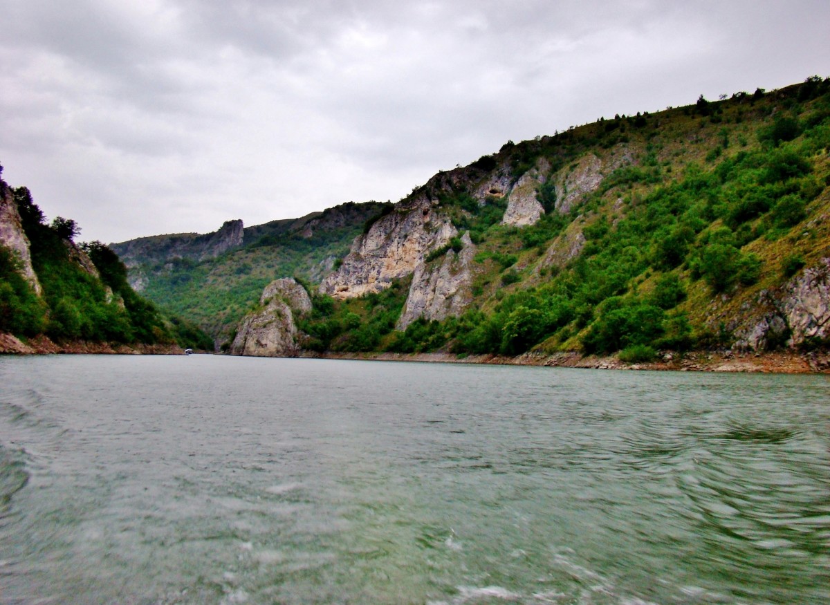 Zdjęcia: Sjenica, płd.-zach.Serbia, Kanion rzeki Uvac, SERBIA Zdjęcia: Sjenica, płd.-zach.Serbia, Kanion rzeki Uvac, SERBIA
