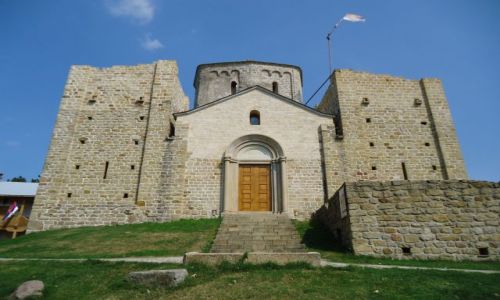 Zdjecie SERBIA / Raszka / okolice Novi Pazar / Djurdevi Stupovi
