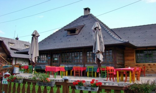 Zdjcie SERBIA / zach.Serbia,Zlatibor / Drvengrad / Drvengrad-drewniane miasto Kusturicy