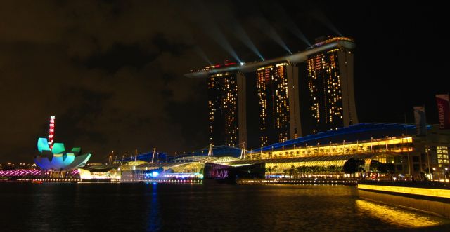 Zdjęcia: wyspa, Singapur, Singapur nocą, SINGAPUR Zdjęcia: wyspa, Singapur, Singapur nocą, SINGAPUR
