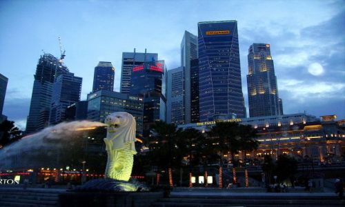 Zdjcie SINGAPUR / Singapore / Singapore Bay / panorama o zmierzchu