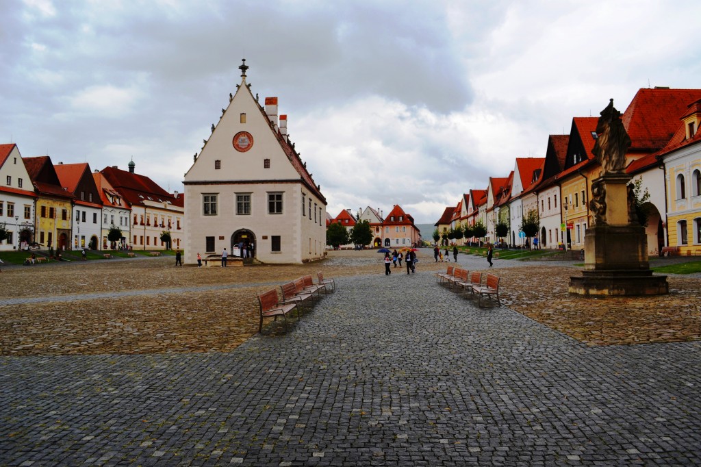 Zdjęcia: Bardejów, KRAJ PRESZOWSKI, Na rynku starego miasta, SłOWACJA Zdjęcia: Bardejów, KRAJ PRESZOWSKI, Na rynku starego miasta, SłOWACJA