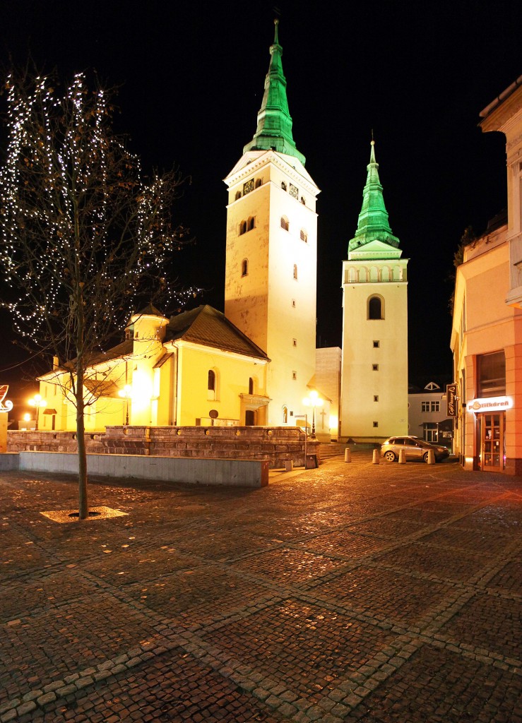 Zdjęcia: Górny Wał, Żilina, Katedra św. Trójcy, SłOWACJA Zdjęcia: Górny Wał, Żilina, Katedra św. Trójcy, SłOWACJA