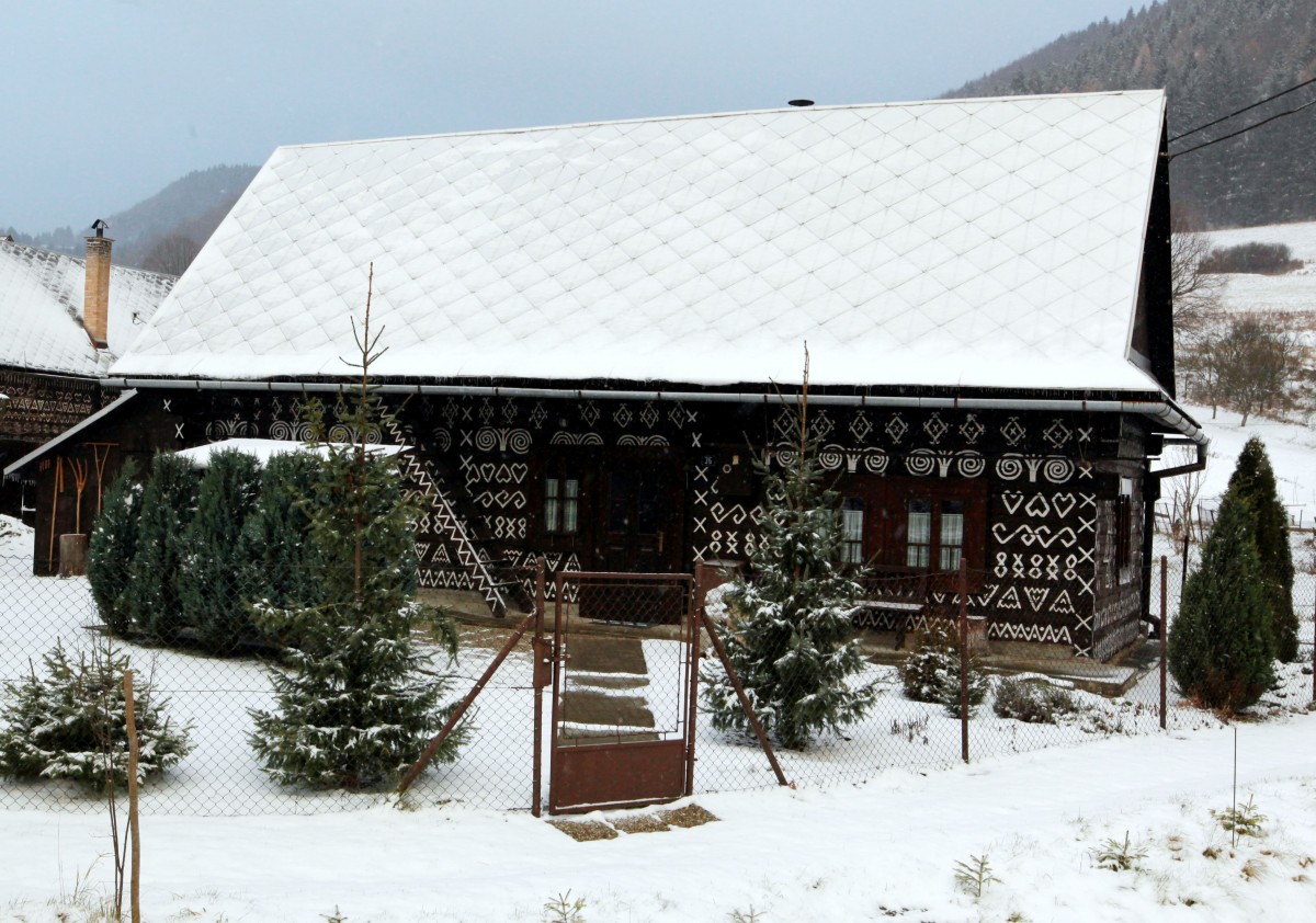 Zdjęcia: Cićmany, Żilina, Żywy skansen, SłOWACJA Zdjęcia: Cićmany, Żilina, Żywy skansen, SłOWACJA