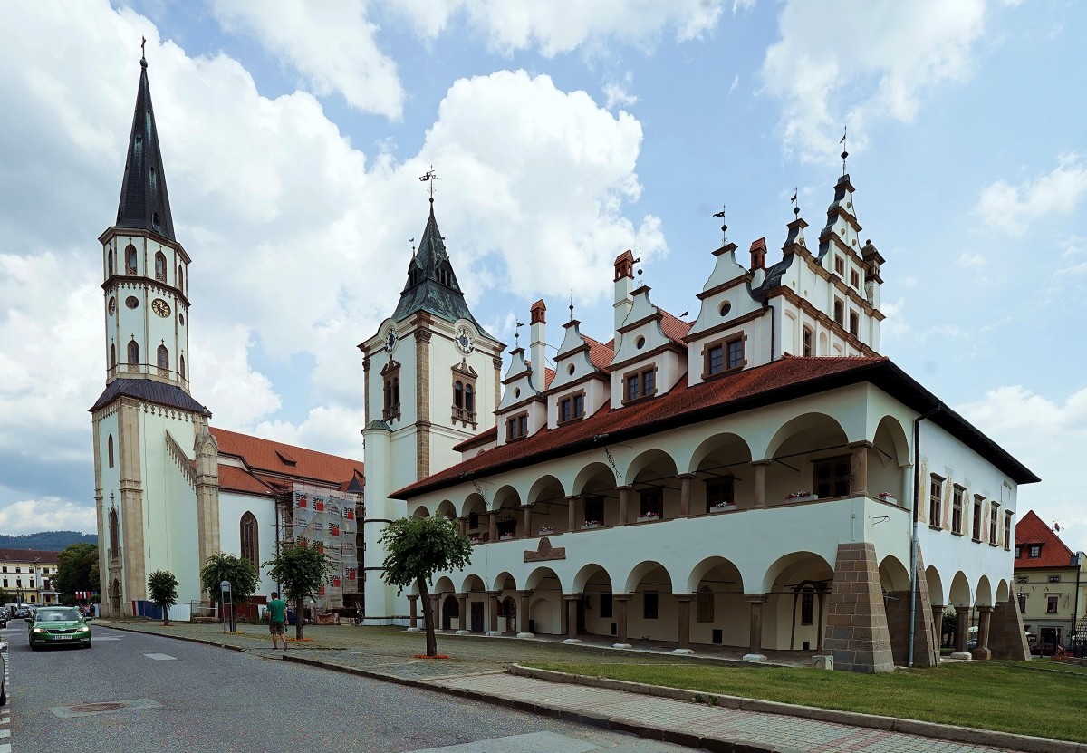 Zdjęcia: Lewocza, Spisz, Kościół św. Jakuba i Ratusz miejski, SłOWACJA Zdjęcia: Lewocza, Spisz, Kościół św. Jakuba i Ratusz miejski, SłOWACJA