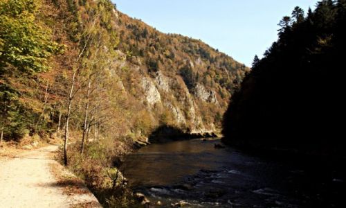 Zdjecie SOWACJA / Sromowce Nine / Pieniny / Pieniska droga z Szczawnicy po stronie Sowackiej.