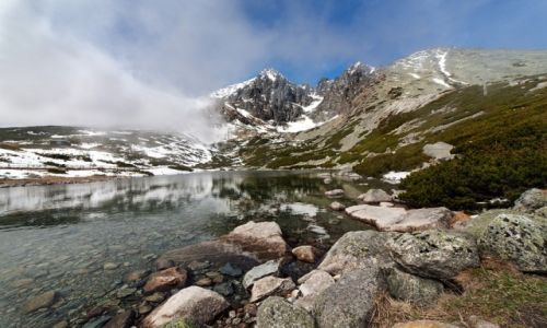 Zdjecie SOWACJA / Tatry / Skalnat pleso  / wody czar