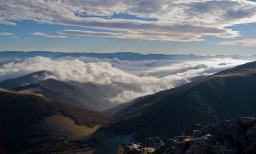 Zdjcie SOWACJA / Maa Fatra / Wielki Rozsutec / Koderka chmur troskliwie przykrya dolin...