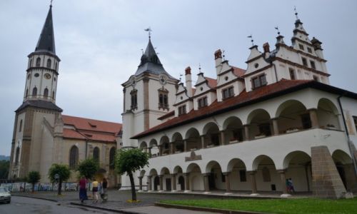 Zdjecie SOWACJA / Spisz / Lewocza / Ratusz i koci w. Jakuba