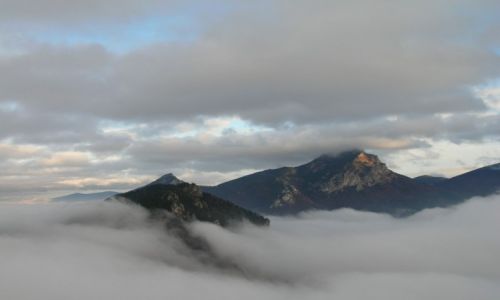 Zdj�cie S�OWACJA / Ma�a Fatra / Sokolie / Rozsutce w chmurach