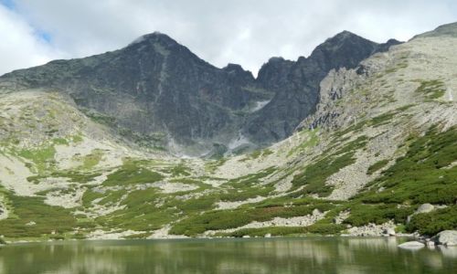 Zdjecie SOWACJA / Tatry / omnica / Czerwony wagonik