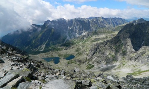 Zdjcie SOWACJA / Rysy. / Szlak na Rysy. / Panorama na abie Stawy Miguszowieckie.