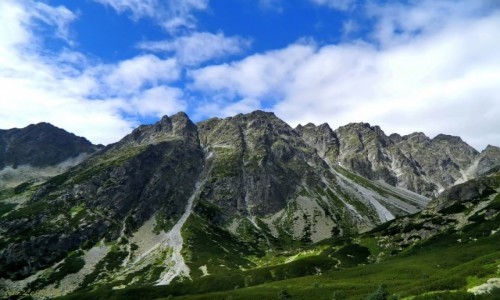 Zdjcie SOWACJA / Szlak na Rysy. / Szlak na Rysy. / Gra Baszt ze szlaku na Rysy.
