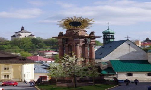 Zdjęcie SłOWACJA / Kraj bańskobystrzycki / Bańska  Szczawnica / Kolumna Świętej Trójcy