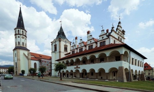 Zdjcie SOWACJA / Spisz / Lewocza / Koci w. Jakuba i Ratusz miejski