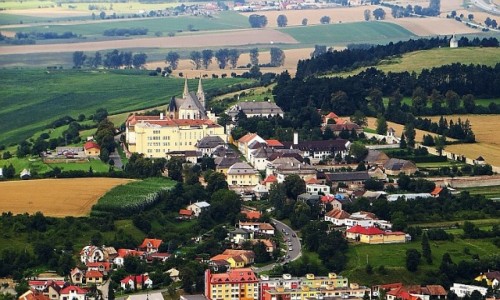 Zdjcie SOWACJA / Spisz / okolice Spiskiego Podgrodzia / panorama Kapituy Spiskiej z zamku
