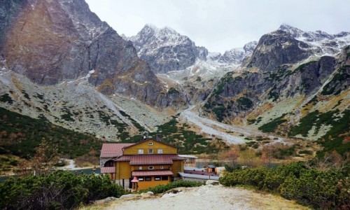 Zdjecie SOWACJA / Wysokie Tatry / Zielony Staw Kiemarski / Schronisko