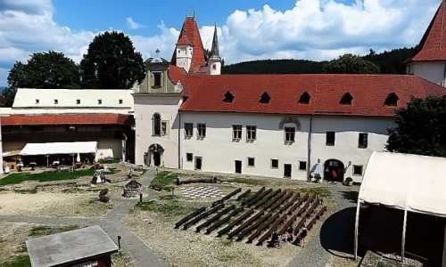 Zdjcie SOWACJA / Spisz / Kiemark / dziedziniec