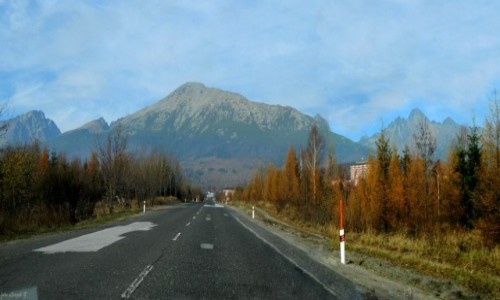 Zdjecie SOWACJA / Wysokie Tatry. / Stary Smokowiec. / Droga do Starego Smokowca.