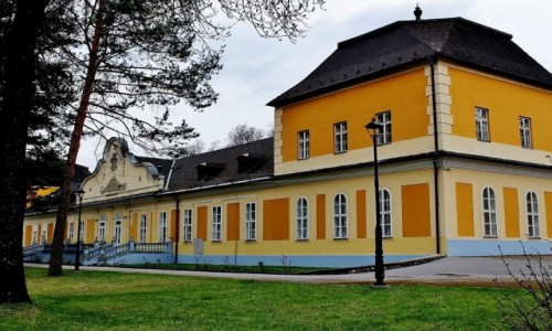 Zdjcie SOWACJA / Kraj koszycki / Hodkovce / Barokowo-klasycystyczny dwr z XVII wieku