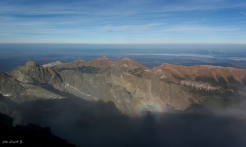 Zdjecie SOWACJA / Wysokie Tatry. / omnica.  / Widmo Brockenu z omnicy.