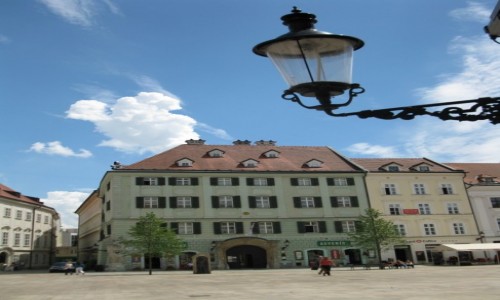 Zdjecie SOWACJA / Bratysawa / Bratysawa / Rynek w Bratyslawie