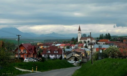 Zdjcie SOWACJA / Kraj preszowski, / pow.Kiemark. / Widok na Vrbov (Wierzbw) od strony zachodniej.