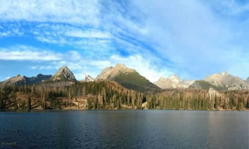 Zdjęcie SłOWACJA / Wysokie Tatry. / Szczyrbski Staw. / Panorama z nad Szczyrbskiego Jeziora.