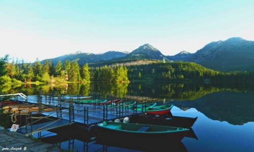 Zdj�cie S�OWACJA / Wysokie Tatry. / Szczyrbski Staw. / Szczyrbski Staw o wschodzie s�o�ca.