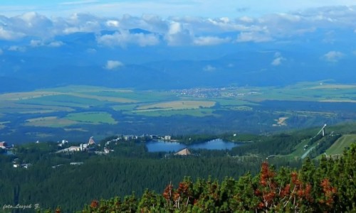 Zdjęcie SłOWACJA / Wysokie Tatry. / Osterwa. / Szczyrbski Staw z Osterwy 1984 m.