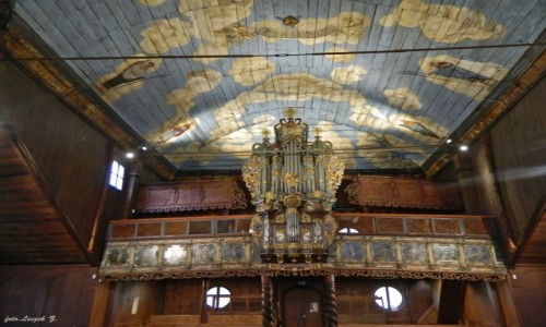 Zdjecie S�OWACJA / Wysokie Tatry. / Kie�mark. / Kie�mark - Drewniany ko�ci� artykularny �w. Tr�jcy - organy.