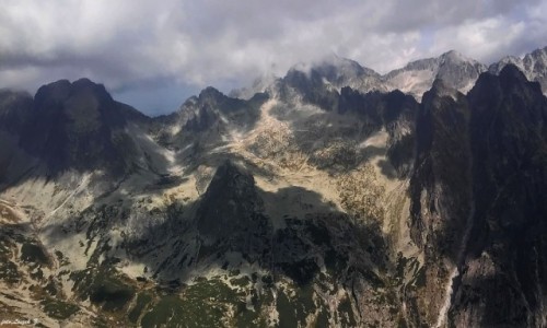 Zdjecie SOWACJA / Wysokie Tatry. / Sawkowski Szczyt  2452,4 m. / Na Sawkowskim Szczycie.