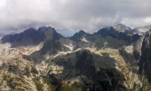 Zdjecie SOWACJA / Wysokie Tatry. / Szczyt Sawkowski Szczyt  2452,4 m. / Na Sawkowskim Szczycie.