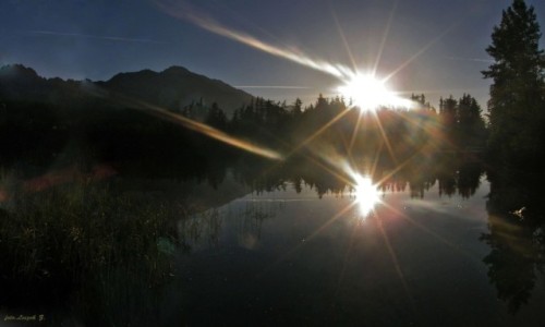 Zdj�cie S�OWACJA / Wysokie Tatry. / Szczyrbski Staw. / Wczesny ranek - zapowiada si� pi�kny dzie�.